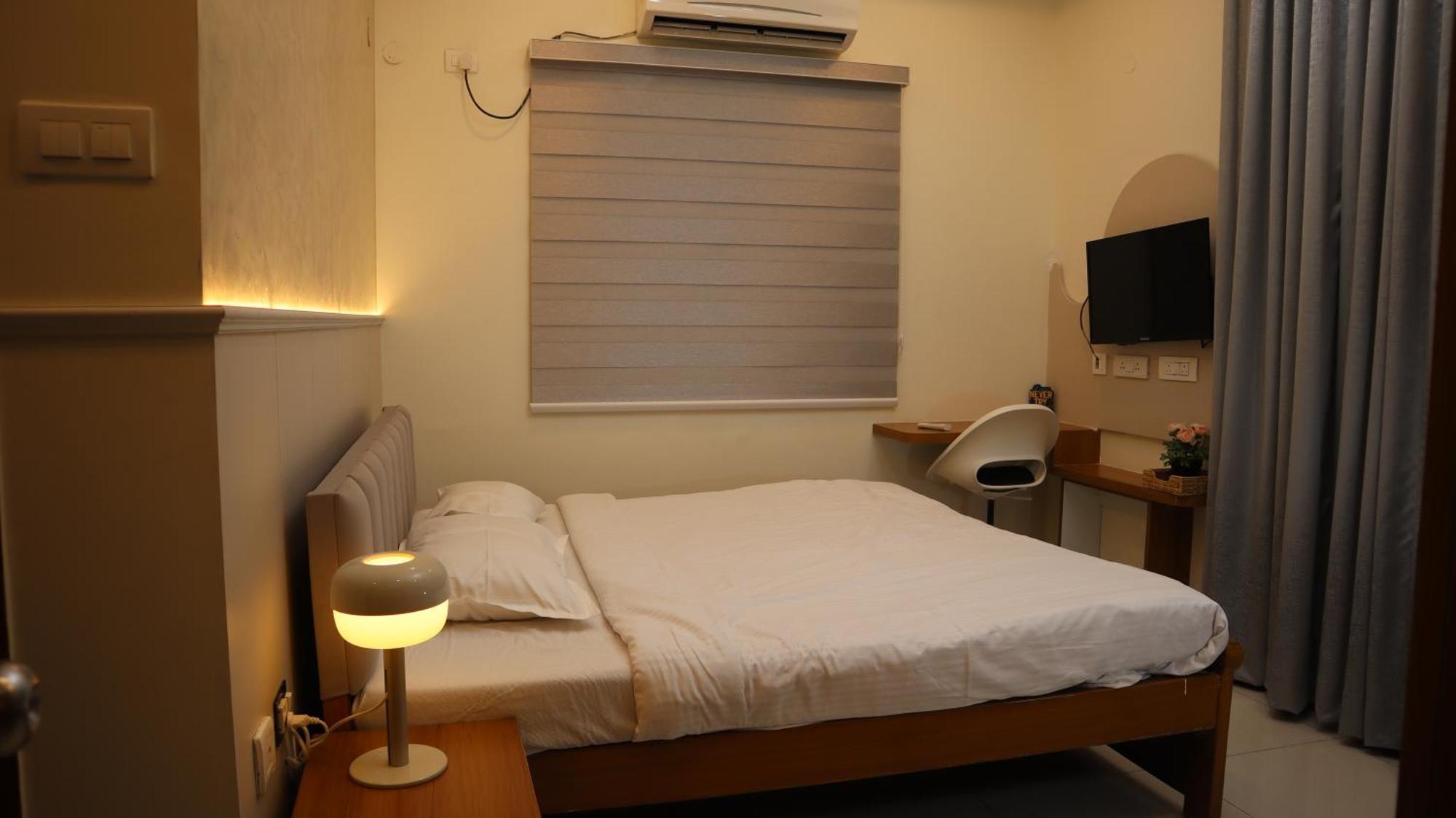 Dcasa Apartment Hotel Haiderabad Buitenkant foto